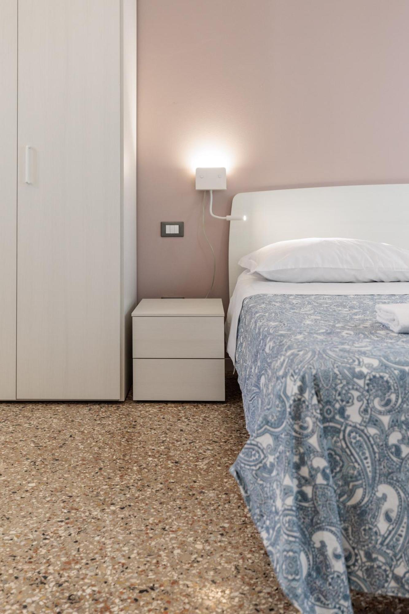 Accogliente Monolocale Veneziano2 Aria Condizionata, Vicino A Campus E Stazione Apartment Exterior foto